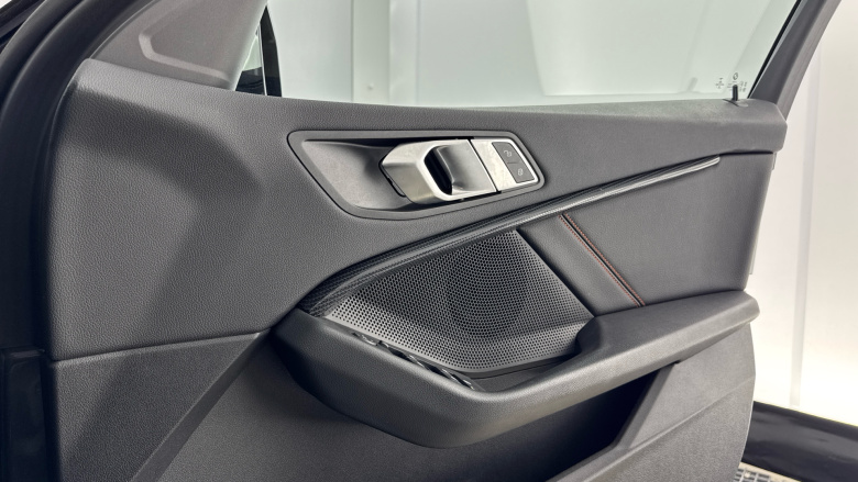 BMW 1 Series 118i [136] Sport 5dr Petrol Hatchback